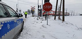 Wjechał pod pociąg na niestrzeżonym przejeździe