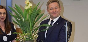 Traktor czy radiowóz? Dyskusja nad priorytetami
