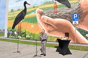 Nowy mural w Orzechowie-5899