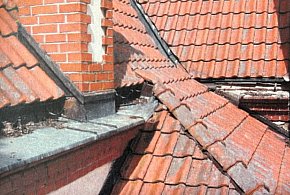 REGION: Mamy ciężkie czasy. Złodzieje kradną już nawet rynny-38692