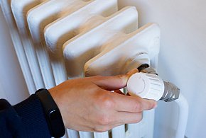 Kaloryfer zakręcony? I tak zapłacisz. Nowe prawo uderzy w lokatorów-40335