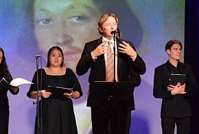 Po fali hejtu udany koncert w WOK-u. Września wysłuchała Lewandowskiego-40641