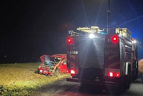 Kolizja volkswagena z ciągnikiem w Sokolnikach-40851