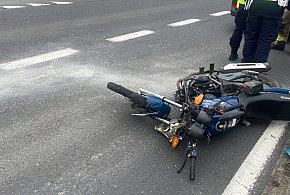 Motocyklista ranny po zderzeniu z samochodem
