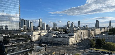 Firma w Warszawie bez wynajmu biura — kiedy wirtualny adres wystarcza?