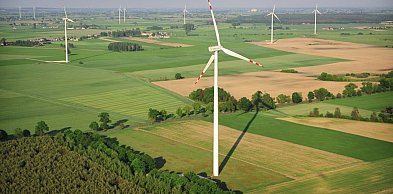 Kto zarobi na wiatrakach?