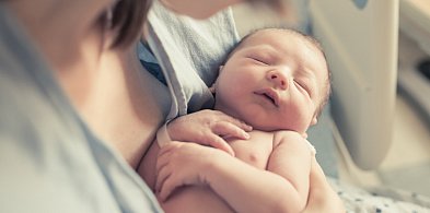 Mamo, tato – jestem! Zobaczcie, komu powiększyła się rodzina-38981
