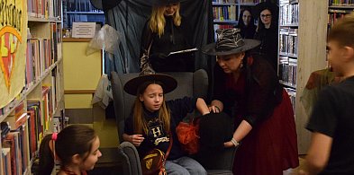 Wieczór w Hogwarcie. Września czyta z magią-40154