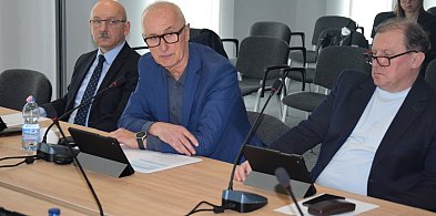 Pieniądze na propagandę muszą być-41434