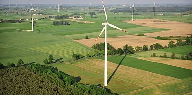 Kto zarobi na wiatrakach?