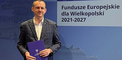 Łukasz Grabowski wspiera konserwację sztandaru 68 pułku piechoty