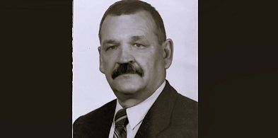 Pożegnanie zasłużonego pedagoga. Nie żyje Dariusz Marian Jakubowski