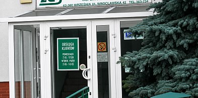Trzęsienie ziemi w ZUS. Pracownicy mówią „dość” i odchodzą od biurek!