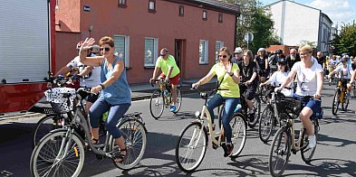Setki rowerzystów na olęderskim szlaku [FOTO]-38732
