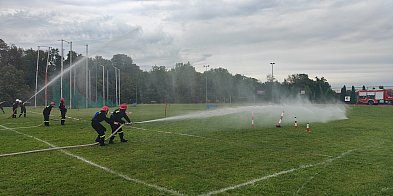 Strażacy w sportowej rywalizacji.-39023
