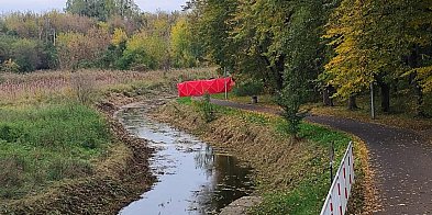 37-latek wpadł do wody. Trwa akcja ratunkowa-39747