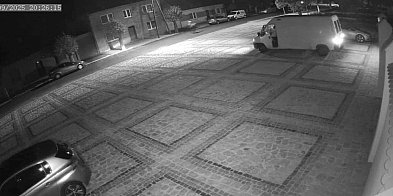 Biały bus i problemy komunikacyjne w Pyzdrach-40214