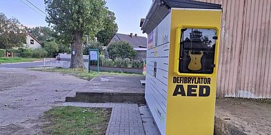 Defibrylator AED przy paczkomacie w Starczanowie-40355