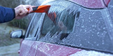 Uwaga, kierowcy i piesi! Idzie oblodzenie!-40364