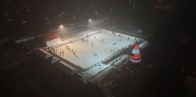 Lodowisko otwarte przez siedem dni w tygodniu-40758