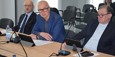 Pieniądze na propagandę muszą być-41434