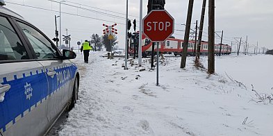 Wjechał pod pociąg na niestrzeżonym przejeździe-41470