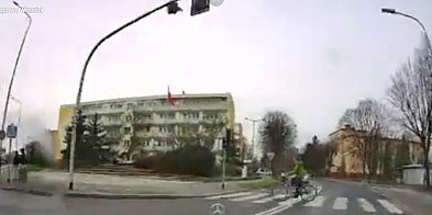 Rower vs pasy: Zasady gry [WIDEO]