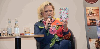 Rzuciła korporację dla pisania! [FOTO]