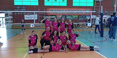 Siatkarki UKS Olimp z awansem do finału