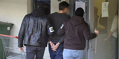 Zabił żonę z zazdrości. Zdjęcia wysłał rodzinie