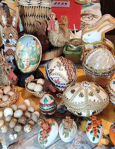 Od przepiórki do strusia. Wielkanoc ukryta w jajku