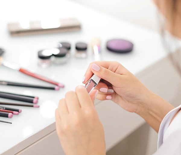 Nie używaj tych kosmetyków. GIS ostrzega przed produktami-40626