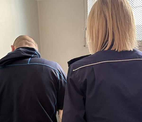 41-latek przygotowywał na sprzedaż narkotyki, został aresztowany