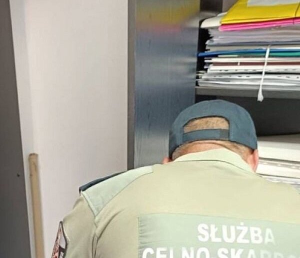 REGION: Zatajone 40 mln zł. KAS uderzyła w firmy transportowe