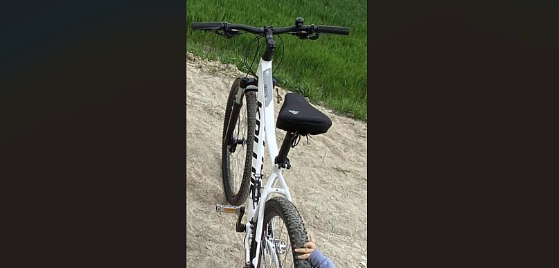 Kradzież przy ul. Kwarcowej. Czytelniczka prosi o pomoc