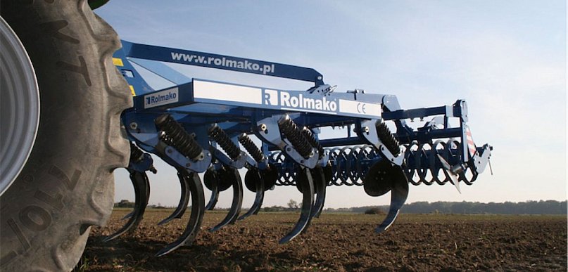 Przewodnik zakupowy – kluczowe maszyny rolnicze dla początkującego rolnika