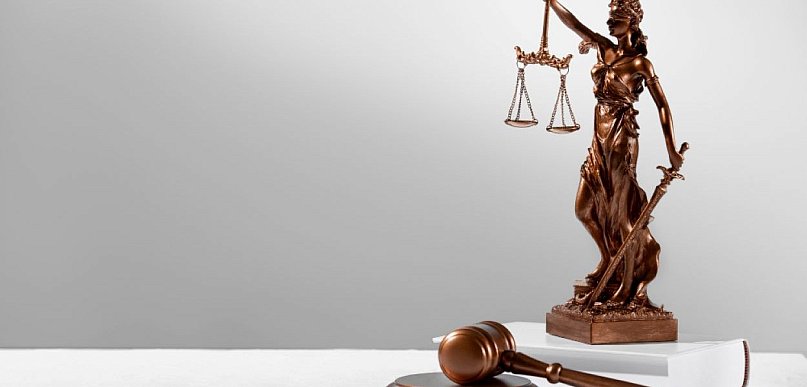 Zasady i procedury związane z systemem dozoru elektronicznego w Polsce