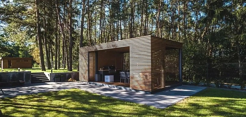 Designerskie pergole i altany — jak zmieniają charakter ogrodu