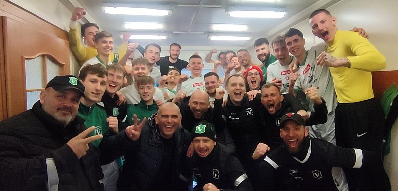 Victoria nadal pozostaje w grze