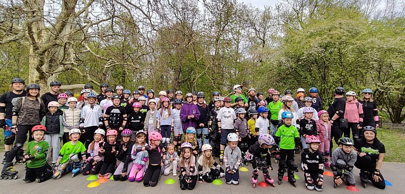 Sezon rolkowy oficjalnie otwarty. Ponad 70 uczestników na starcie