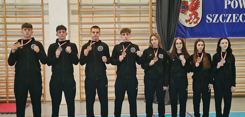 Juniorzy UKS Hwarang z medalami mistrzostw Polski