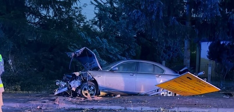Poważny wypadek przy Dino w Przyborkach. Są osoby poszkodowane