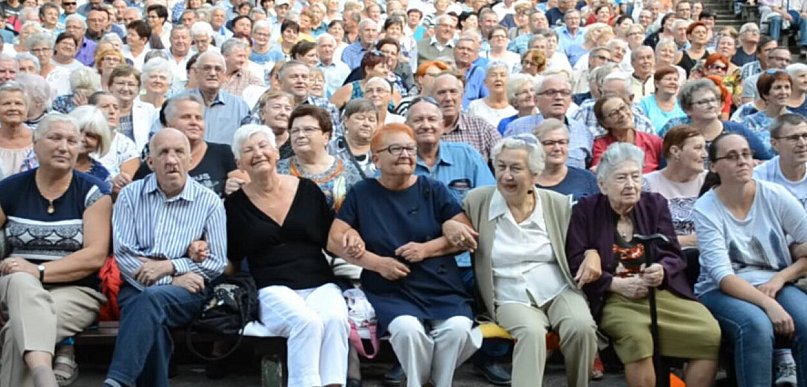 Plenerowa scena dla śląskich szlagierów