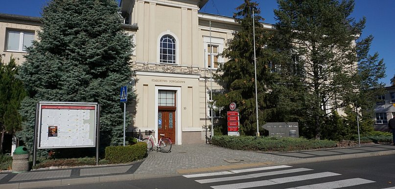 Pilna interwencja rządu w starostwie! Co tam się stało?