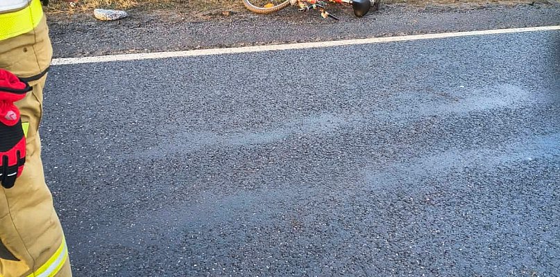 Autobus szkolny potrącił rowerzystkę - 41082