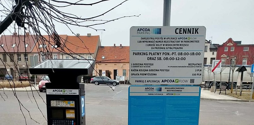 Decyzja bez konsultacji, skutki dla handlu. Burza wokół strefy