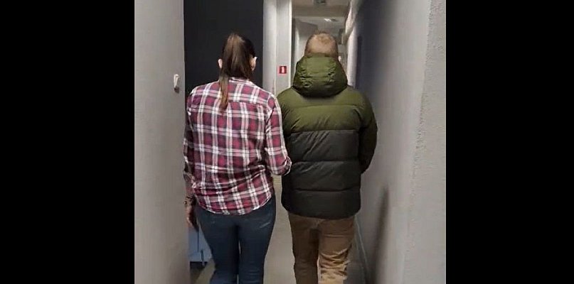 Ukradł kartę i płacił zbliżeniowo. 32-latek z zarzutami