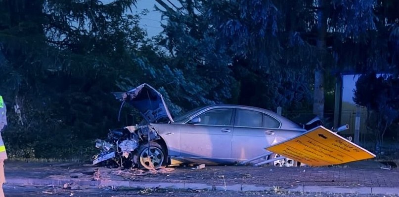 Poważny wypadek przy Dino w Przyborkach. Są osoby poszkodowane