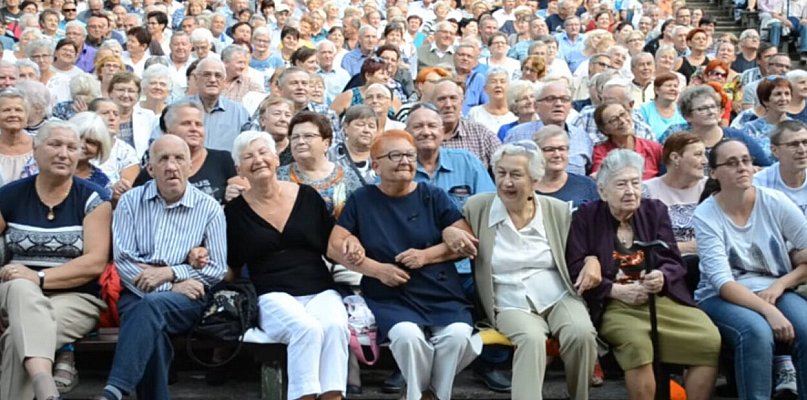 Plenerowa scena dla śląskich szlagierów