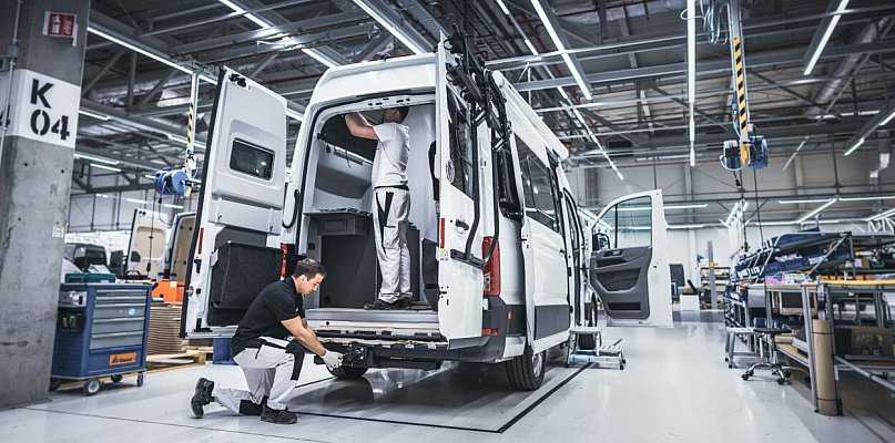 Jubileuszowy 600-tysięczny Crafter z Wrześni pojedzie do Niemiec